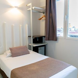 Private Bathroom Single Room